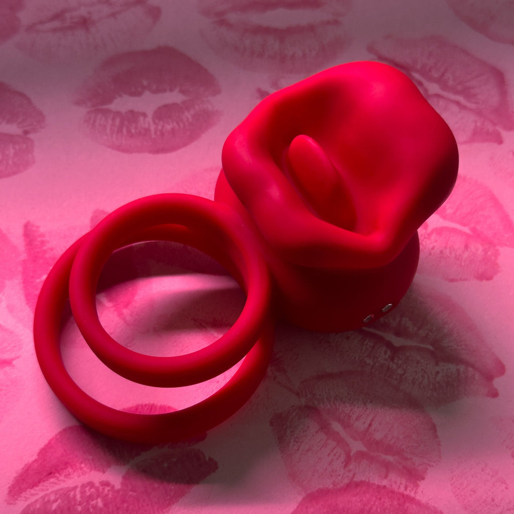 Kiss me Vibrating cock ring